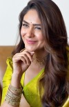 Mrunal Kulkarni photo