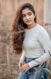 Neha Pathan photo