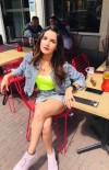 Jasmin Bhasin photo