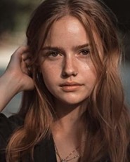 Amélie Hoeferle