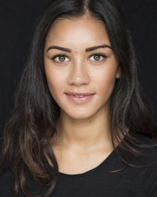 Luciane Buchanan