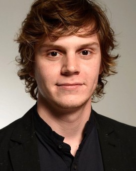 Evan Peters
