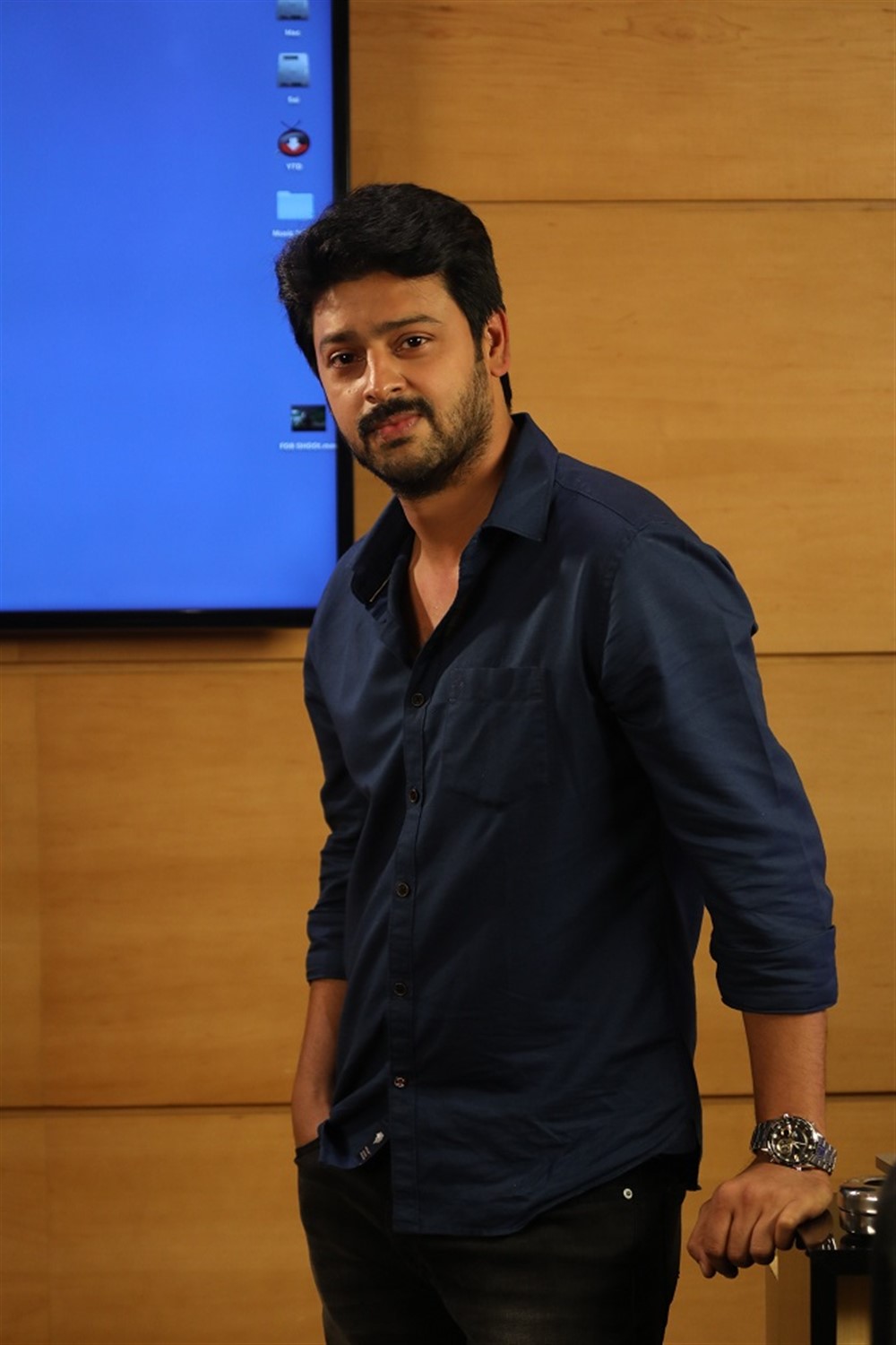 Un Kadhal Irundhal