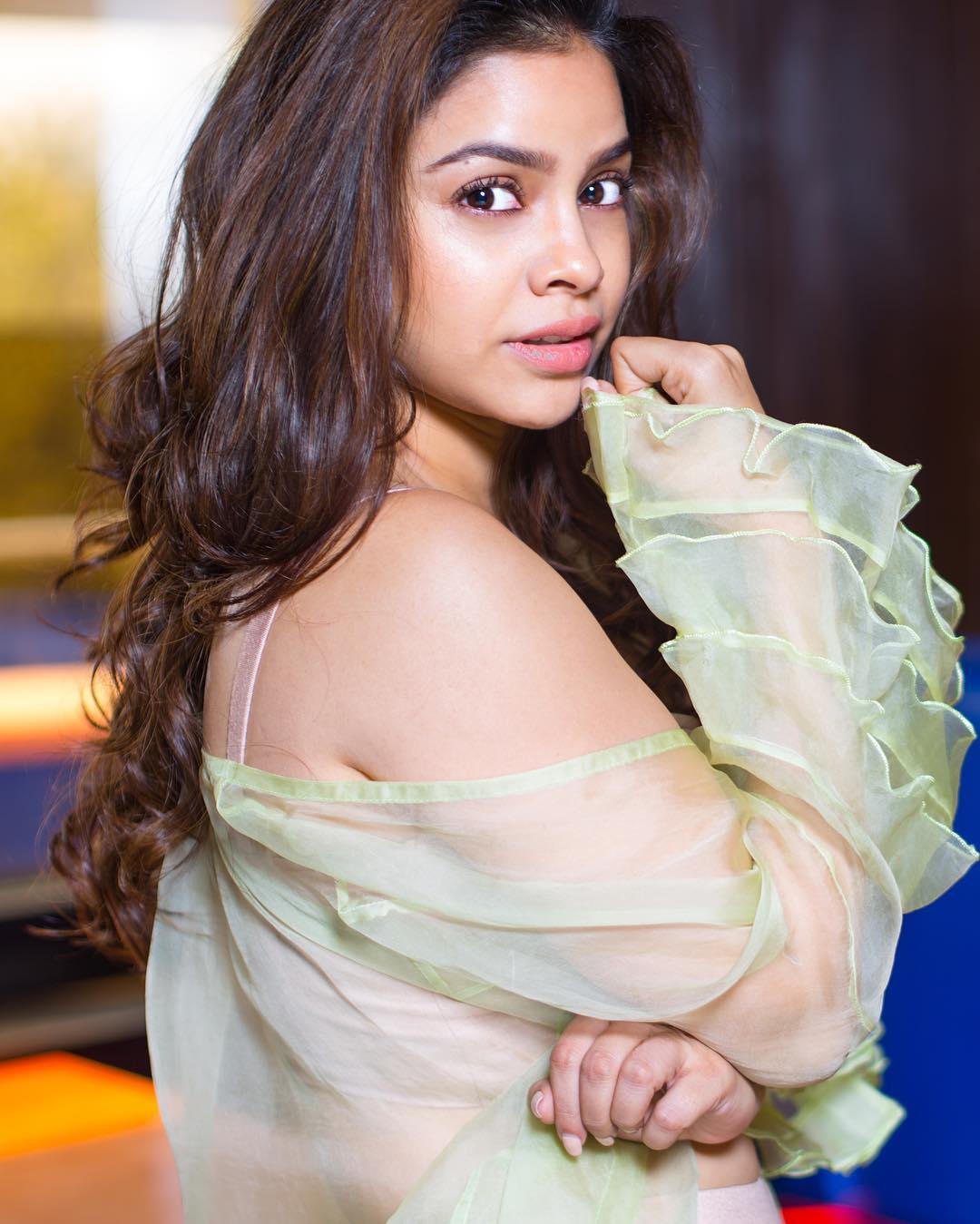 Sumona Chakravarti