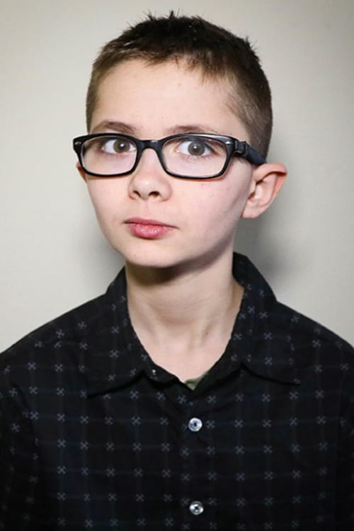 Elliott Fullam Age, Photos, Biography, Height, Birthday, Movies