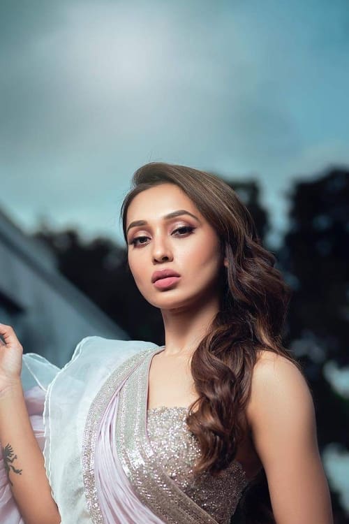 Mimi Chakraborty Xxxx Videos - Mimi Chakraborty: Age, Photos, Biography, Height, Birthday, Movies, Latest  News, Upcoming Movies - Filmiforest